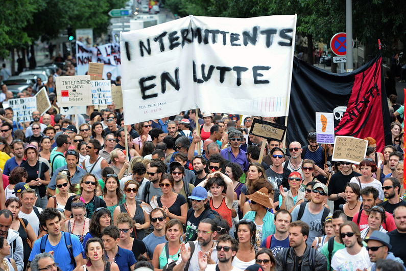 THÉATRES.COM solidaire du mouvement des intermittents