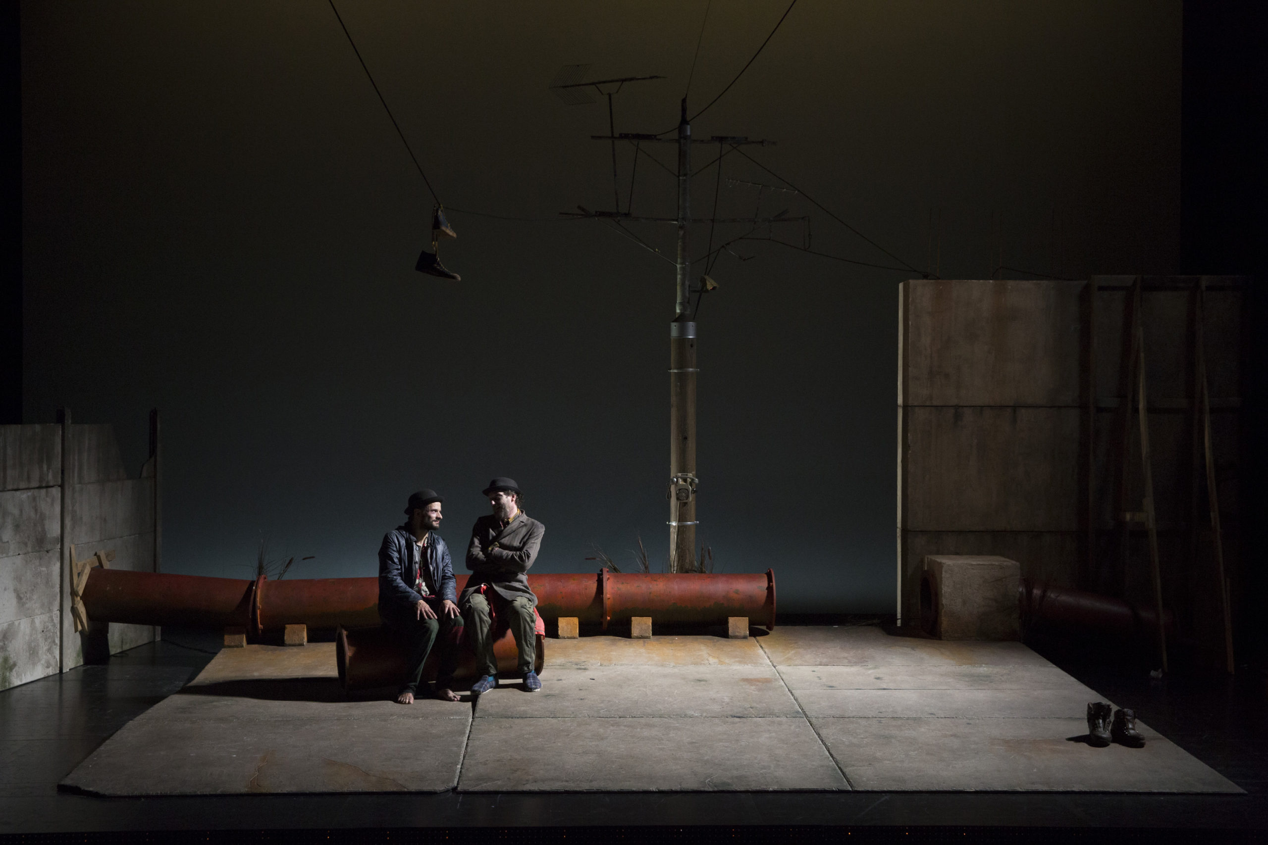 Théâtre : Laurent Vacher met à l'honneur Beckett et s'approprie "En attendant Godot"