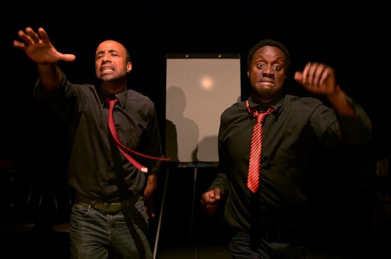 Théâtre : "Debout, payé" d'après Amand Gauz à la Halle des Chartrons de Bordeaux