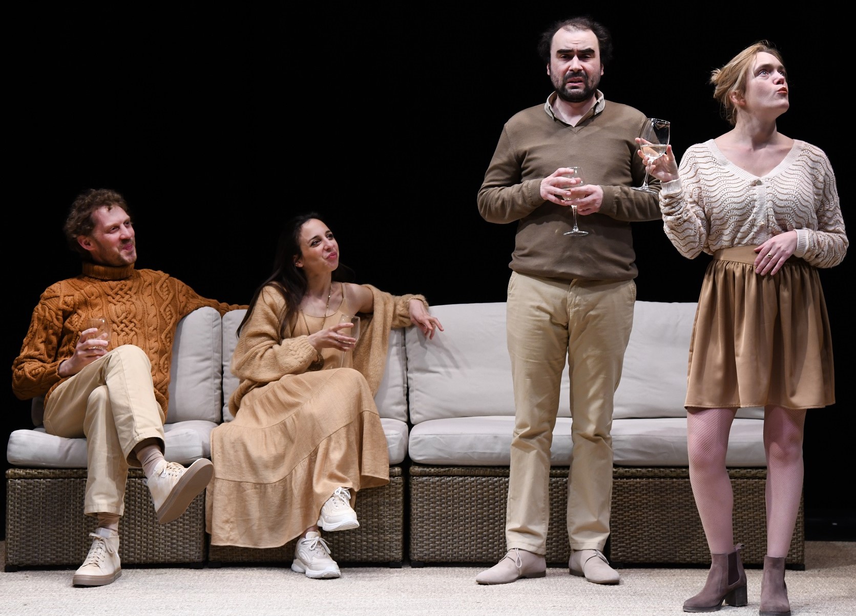 Théâtre : « le bonheur des uns » de Côme de Bellescize